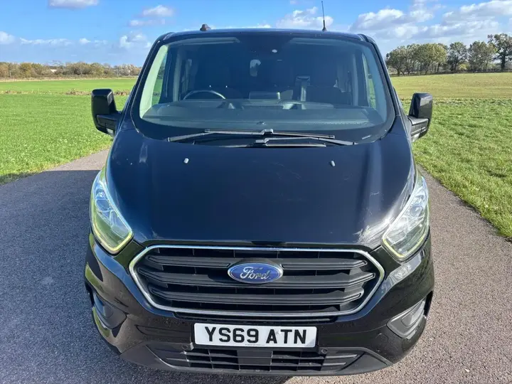 Ford Transit Custom 2019 photo 2