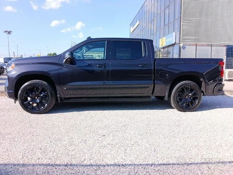 Chevrolet Silverado 2026 photo 5