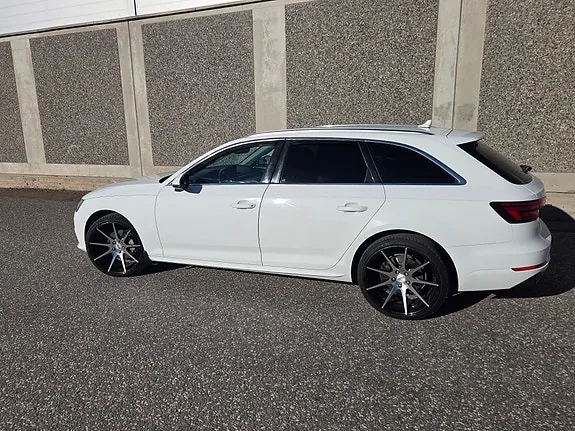 Audi A4 2018 photo 2