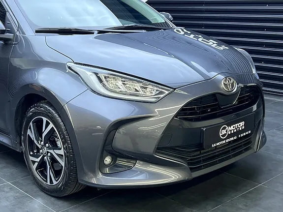 Toyota Yaris 2024 photo 3