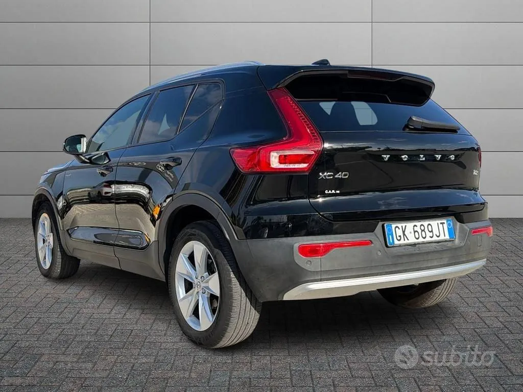 Volvo Xc40 2022 photo 4