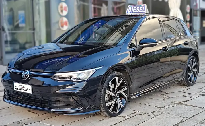 Volkswagen Golf Viii 2021 photo 2