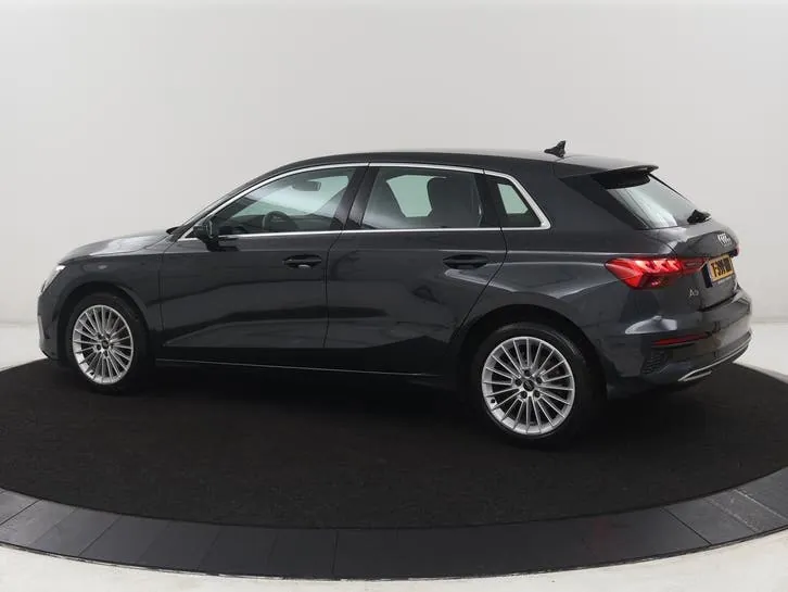 Audi A3 2023 photo 2