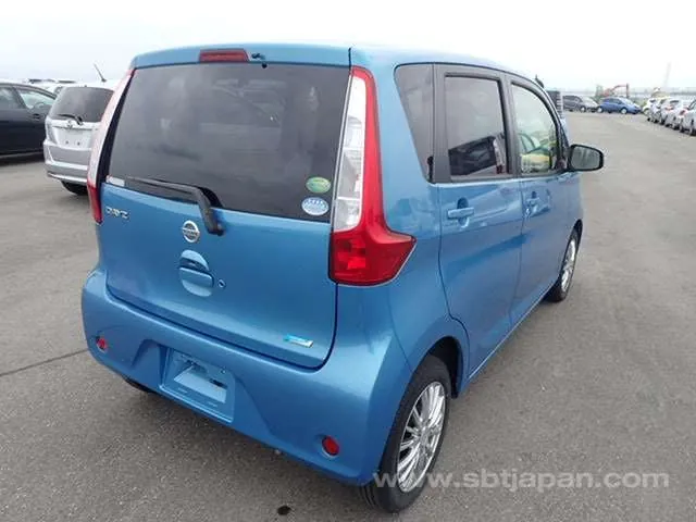Nissan Dayz X 2014 photo 4