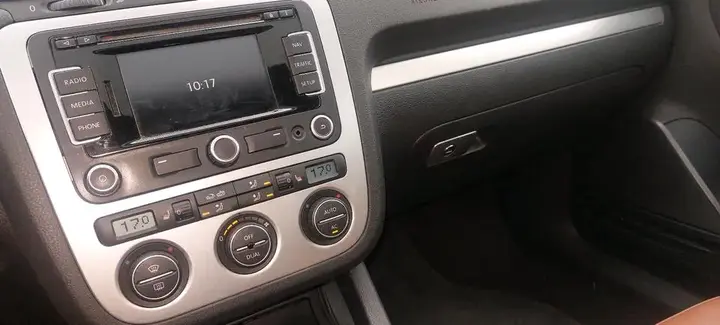 Volkswagen Eos