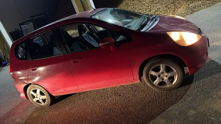 Honda Jazz 2006 photo 2