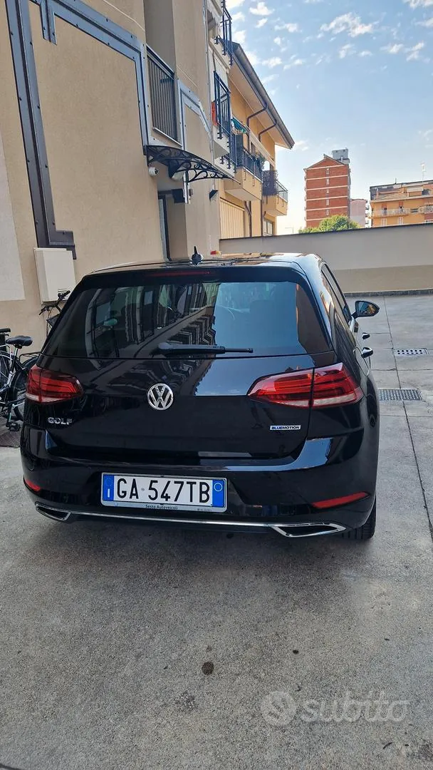Volkswagen Golf 2020 photo 3