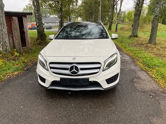 Mercedes-Benz Gla200 2015 photo 3