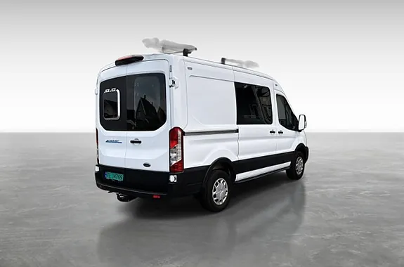 Ford E-Transit 2023 photo 5