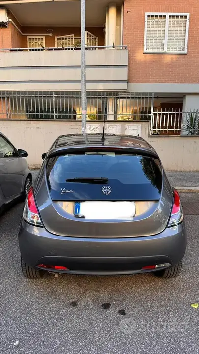 Lancia Ypsilon 2018 photo 4