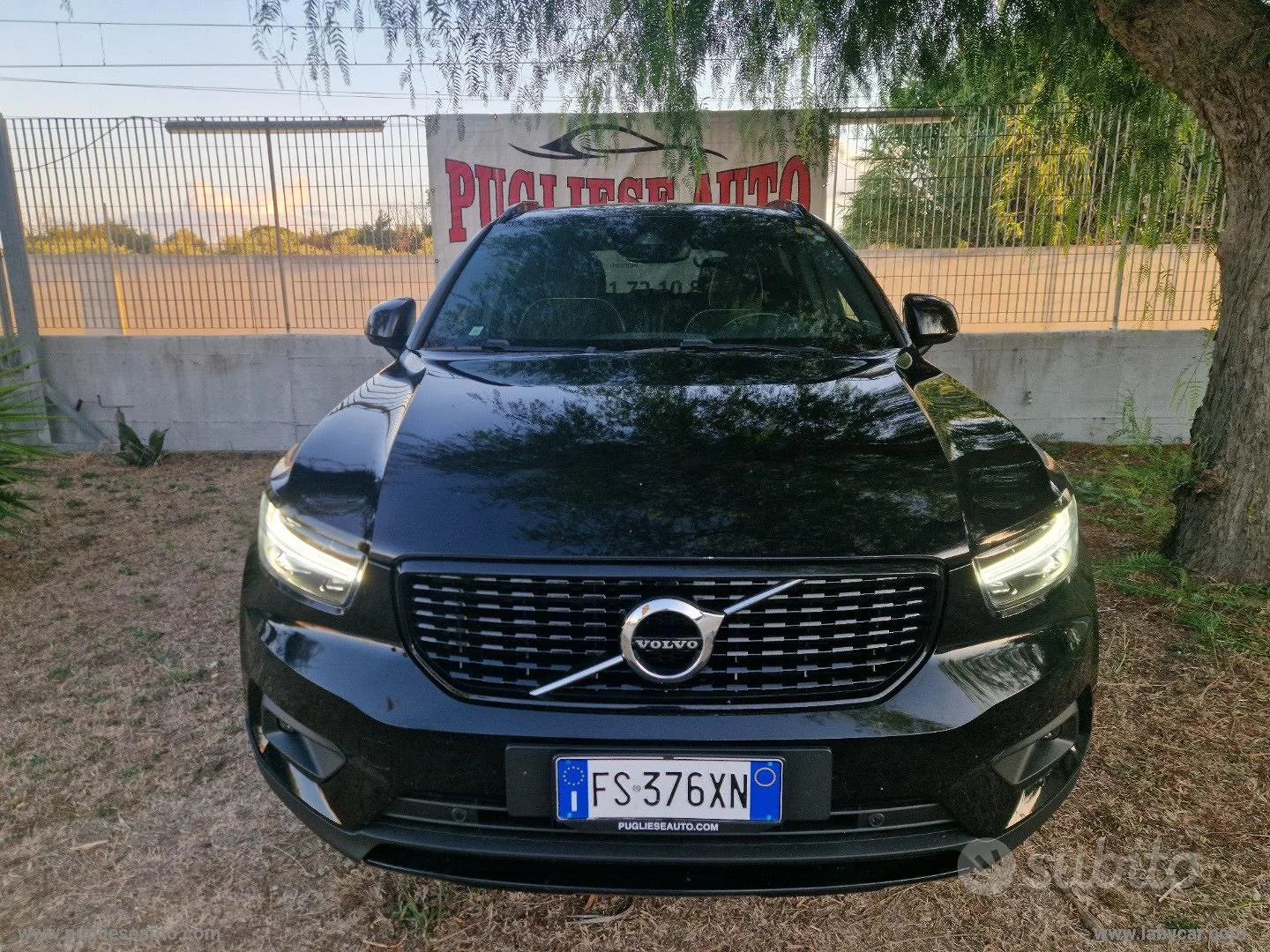 Volvo Xc40 2018 photo 2