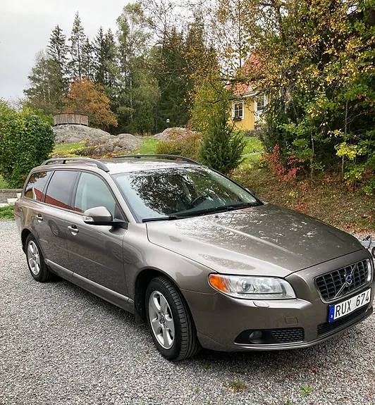 Volvo V70 2008 photo 4