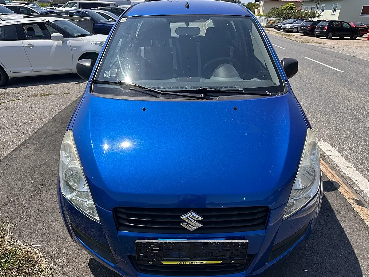 Suzuki Splash 2008 photo 2
