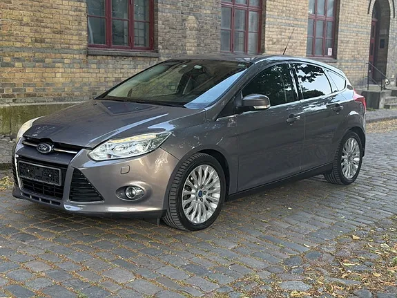 Ford Focus 2011 photo 3
