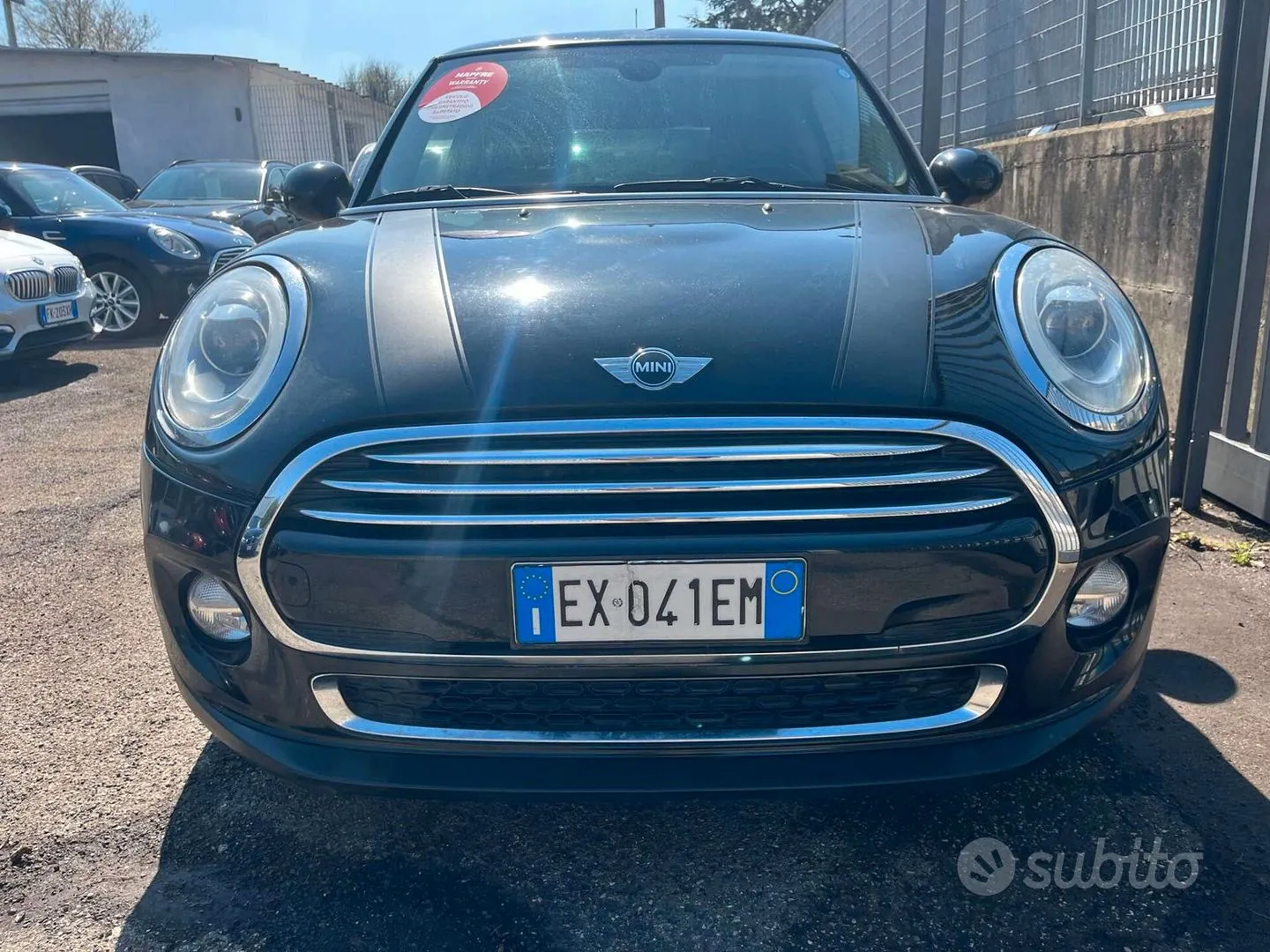 Mini 1.5 Cooper D 2014 photo 2
