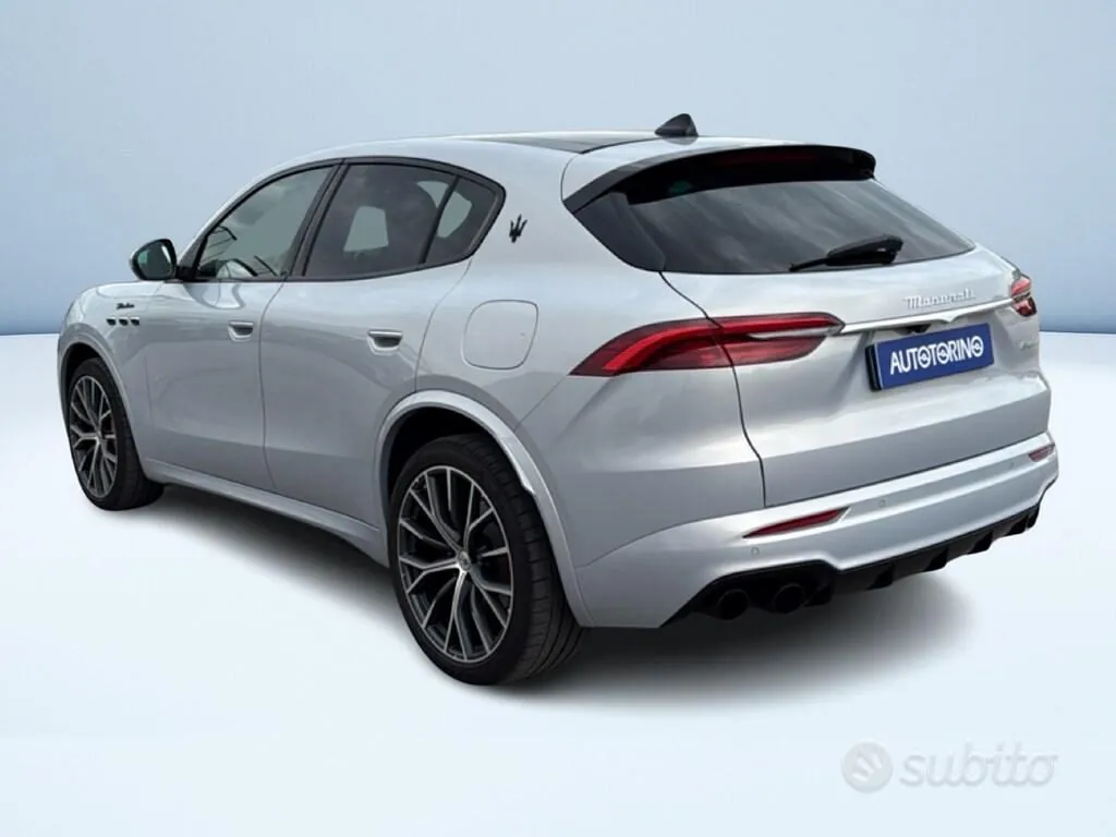 Maserati Levante 2023 photo 5