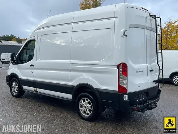 Ford Transit 2023 photo 2