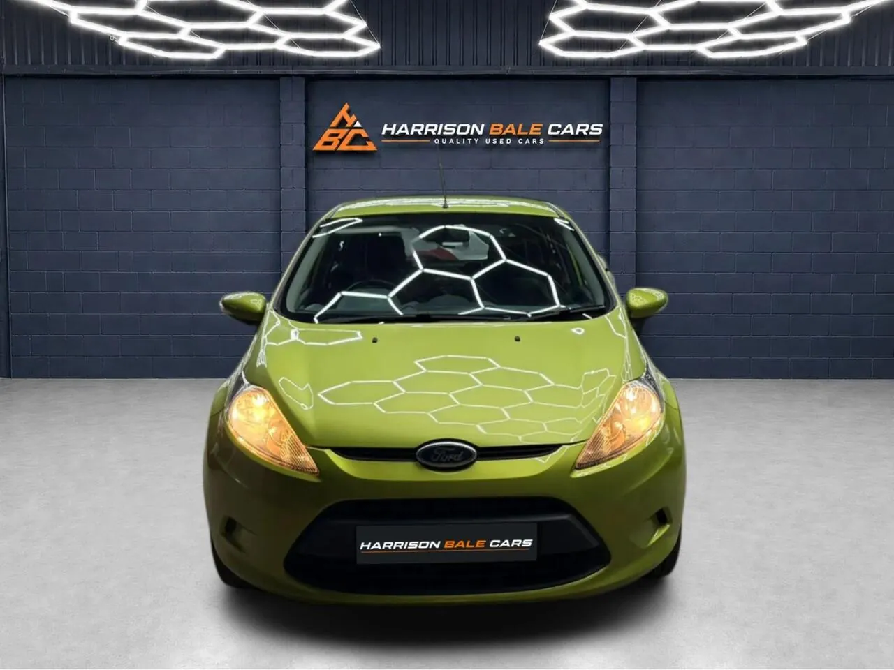 Ford Fiesta 2010 photo 2