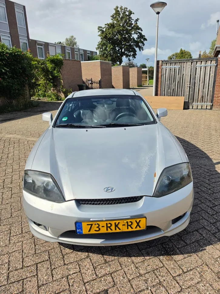 Hyundai Coupé