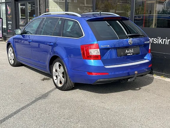 Skoda Octavia 2013 photo 3