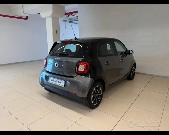 Smart Forfour 2016 photo 3