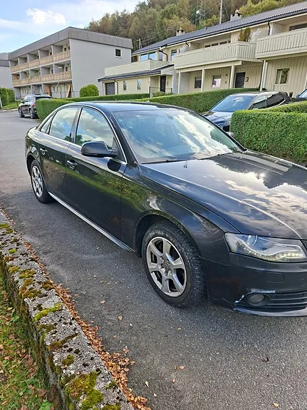 Audi A4 2011 photo 4