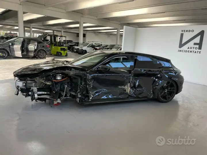 Porsche Taycan 2024 photo 4