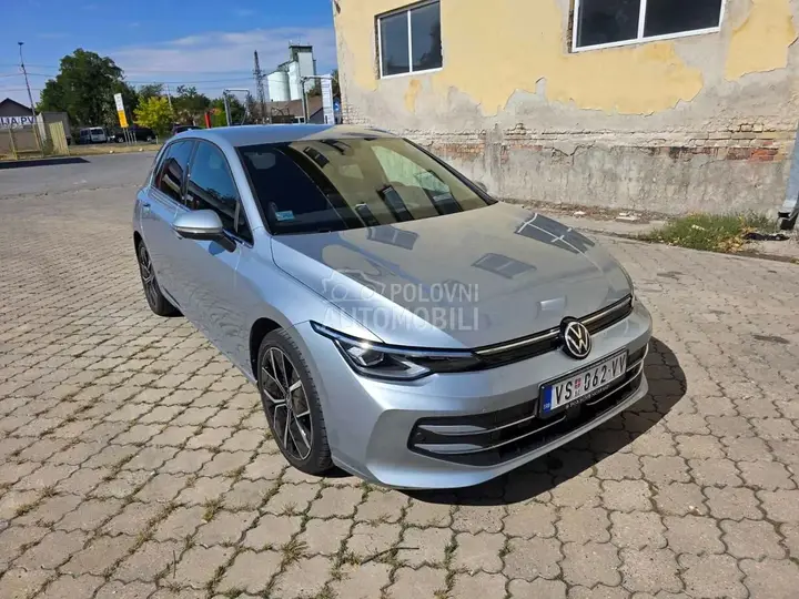 Volkswagen Golf 8 2024 photo 3