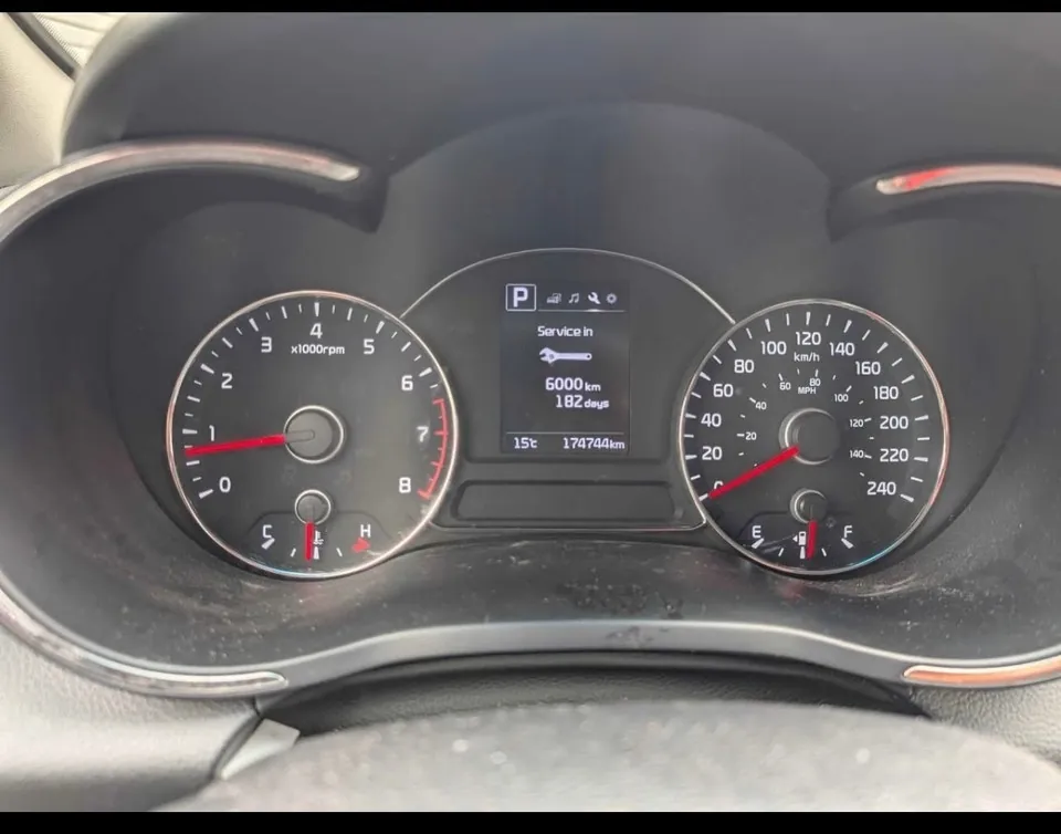 Kia Forte 2018 photo 5