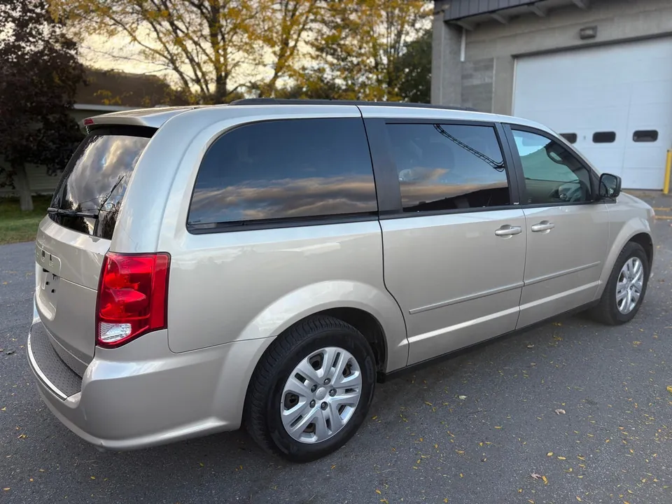Dodge Grand Caravan 2014 photo 4