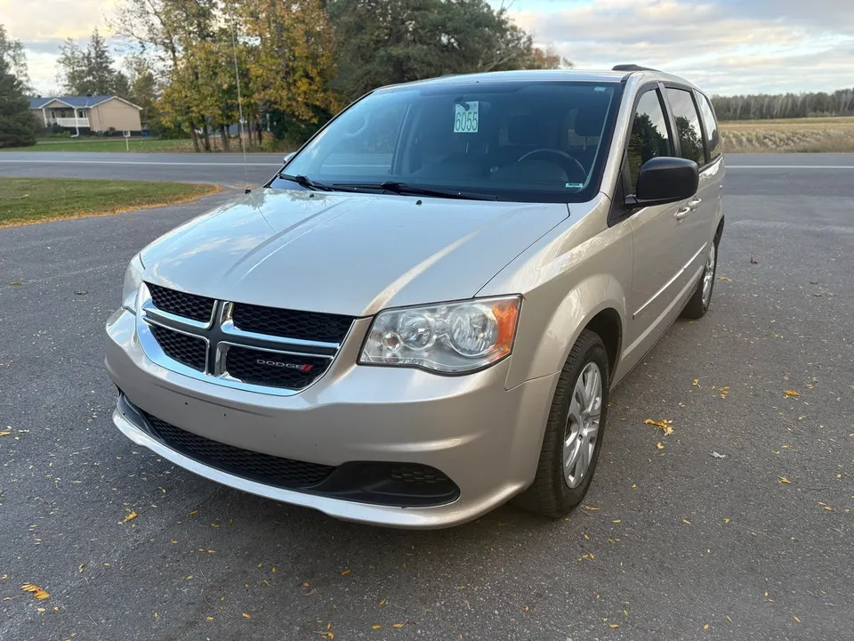 Dodge Grand Caravan 2014 photo 2
