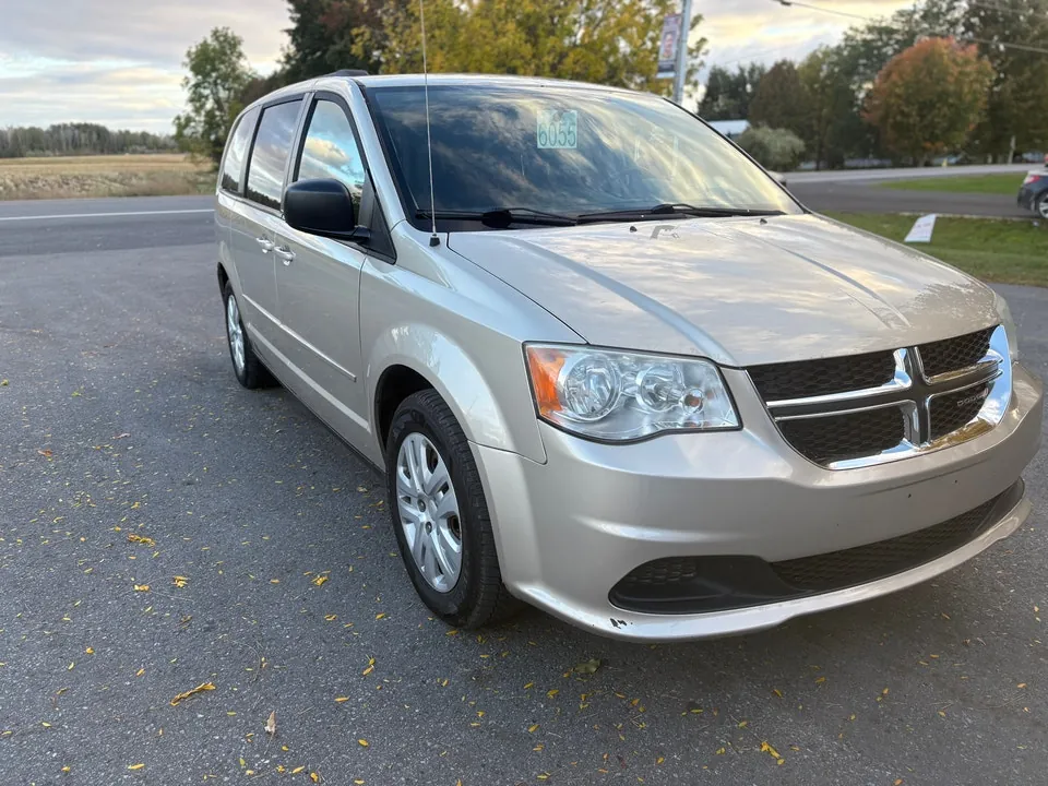 Dodge Grand Caravan 2014 photo 3