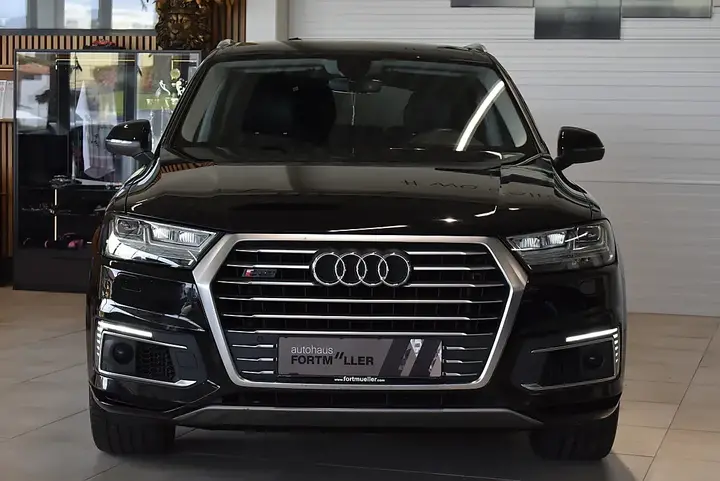 Audi Q7 2018 photo 3