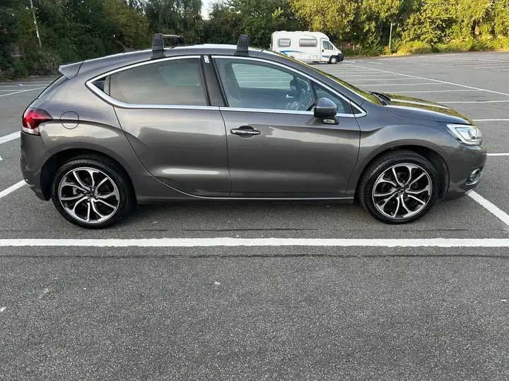 DS Automobiles Ds 4 2016 photo 5