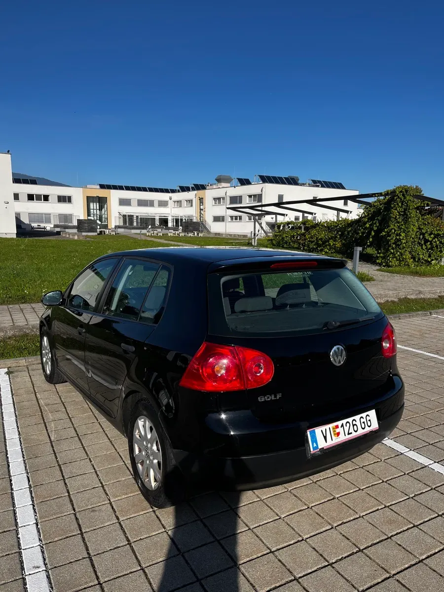Volkswagen Golf 2004 photo 3