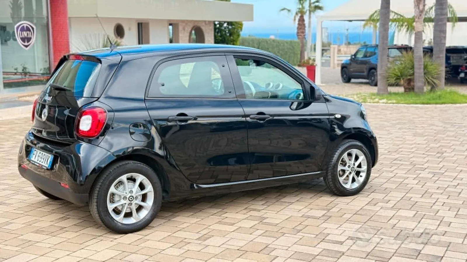 Smart Forfour 2019 photo 3