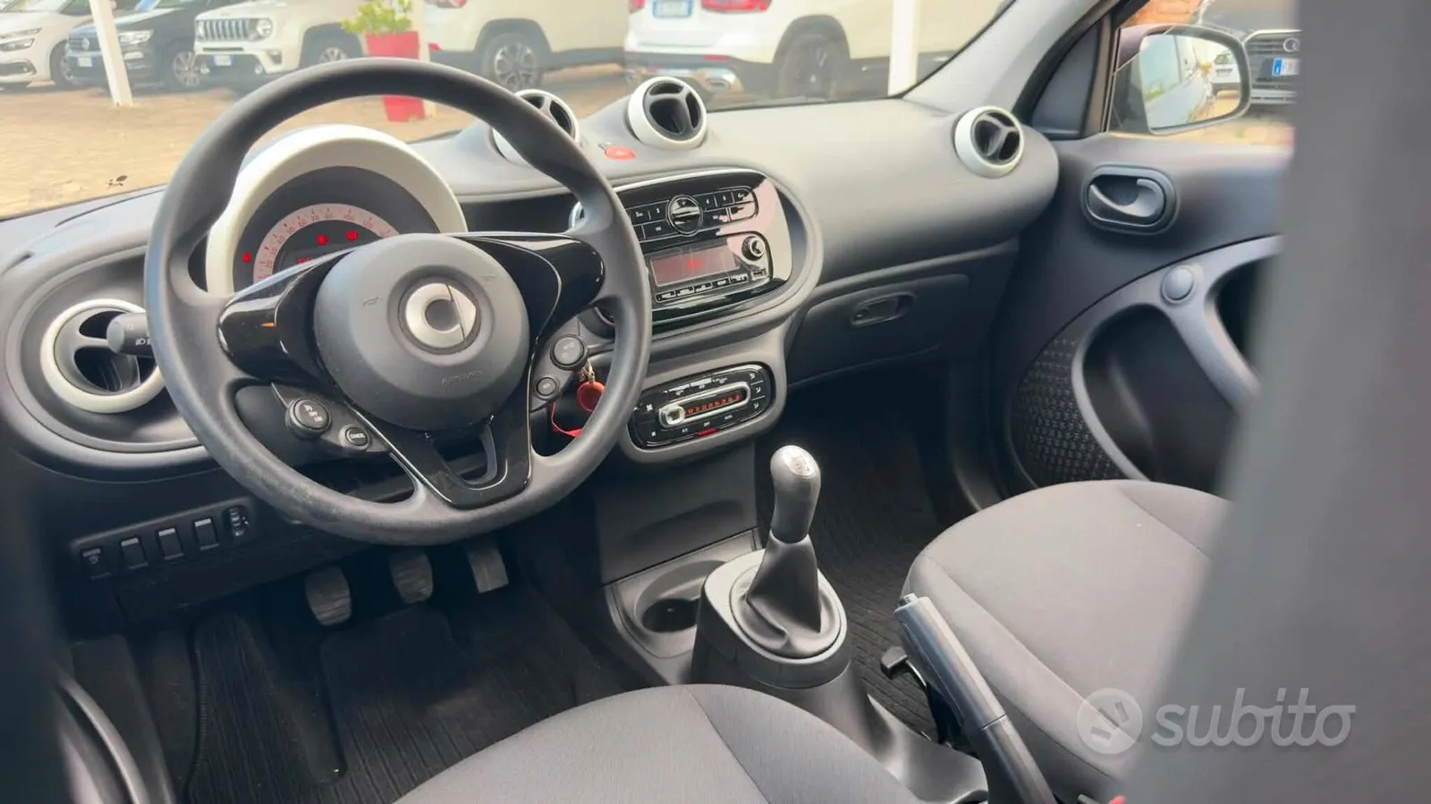 Smart Forfour 2019 photo 5