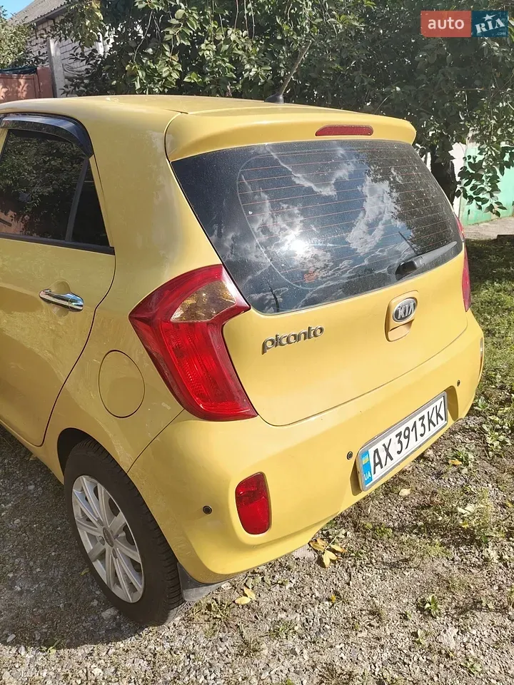 Kia Picanto 2012 photo 4