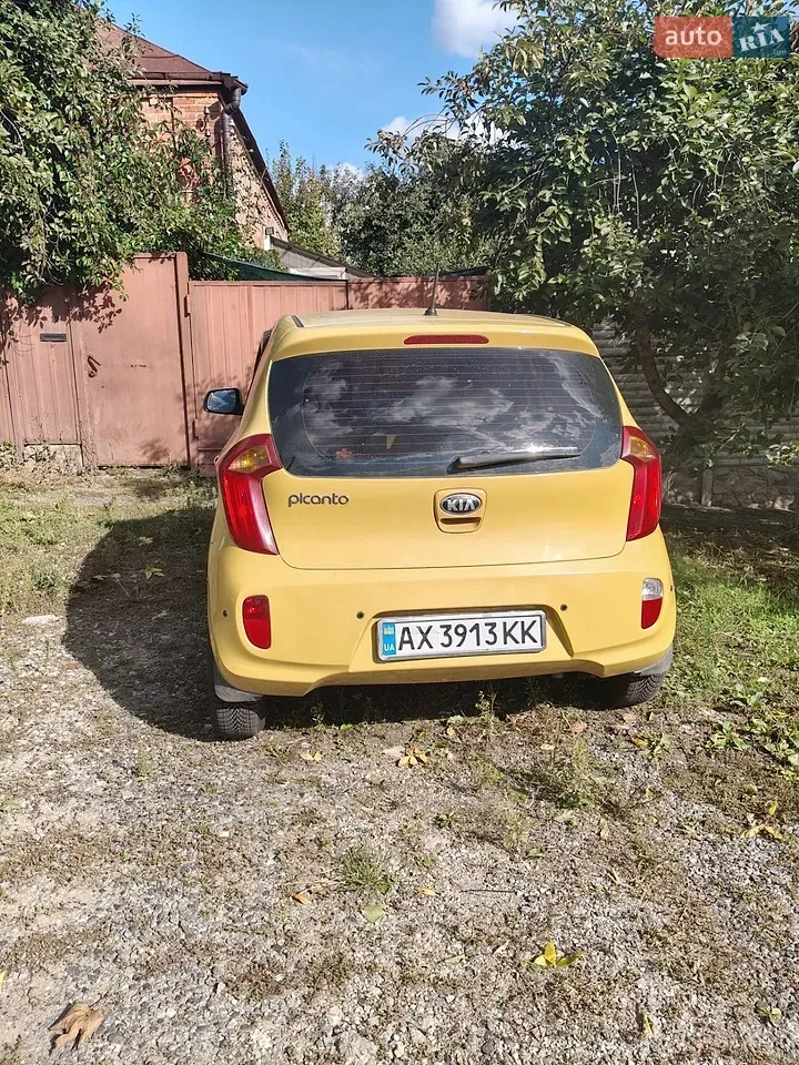 Kia Picanto 2012 photo 3