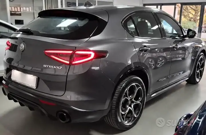Alfa Romeo Stelvio 2023 photo 5