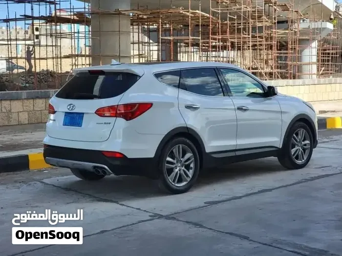 Hyundai Santa Fe 2014 photo 4