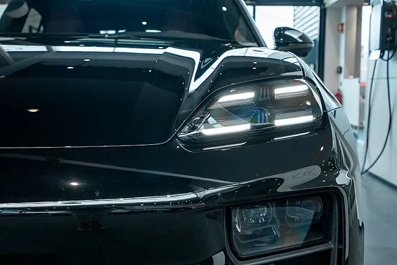 Porsche Macan 2025 photo 3