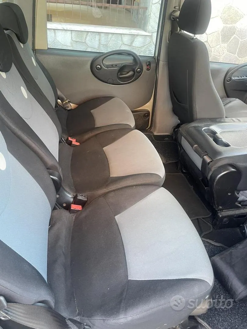 Fiat Multipla 2010 photo 5