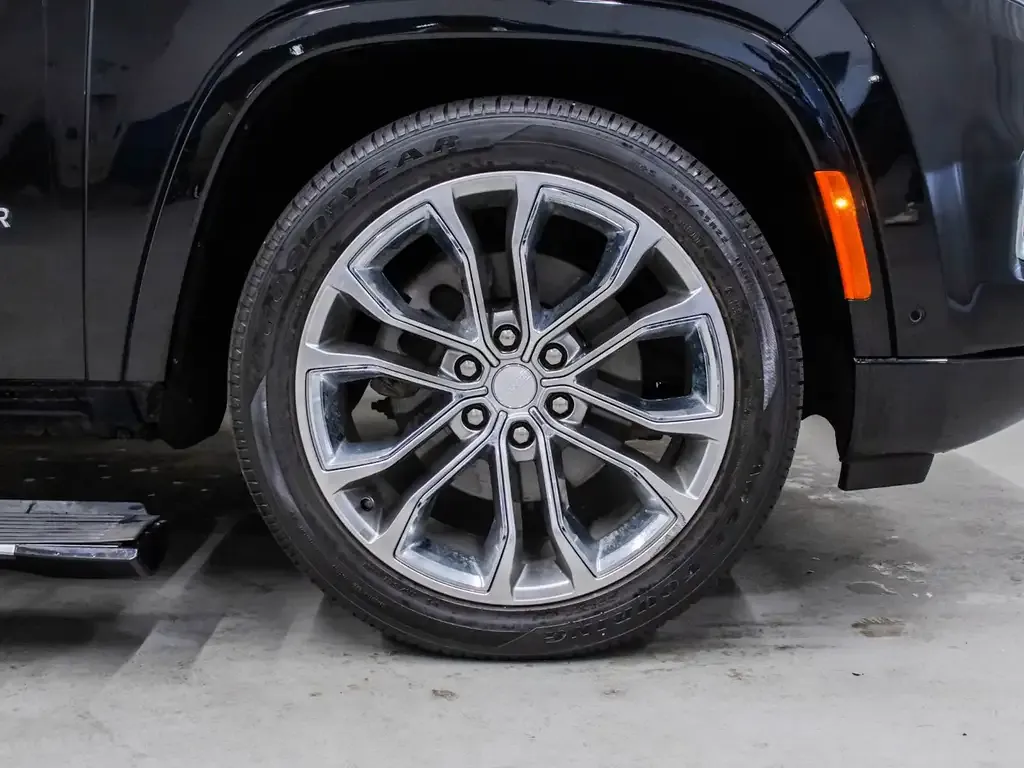 Jeep Grand Wagoneer 2022 photo 5