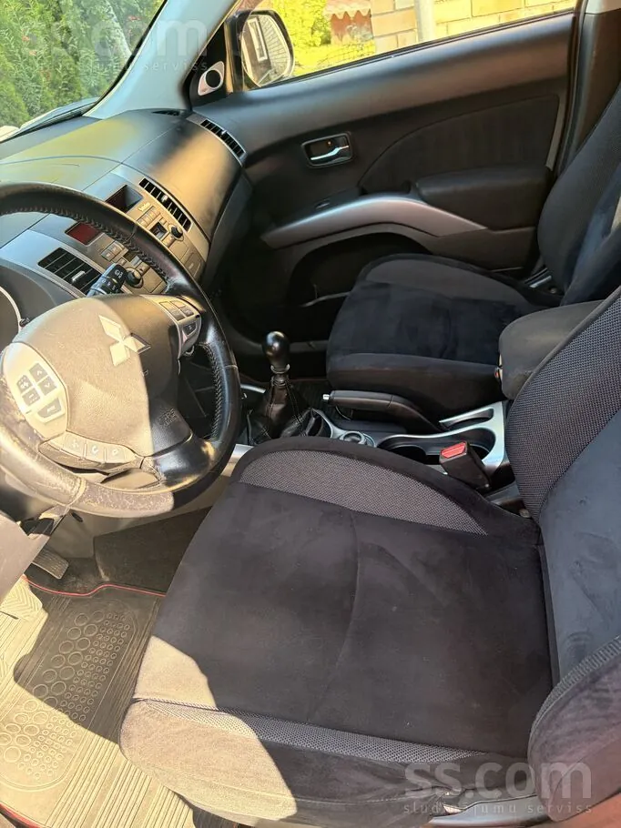 Mitsubishi Outlander 2006 photo 5