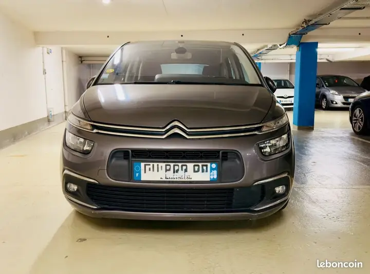Citroen C4 Picasso 2018 photo 2