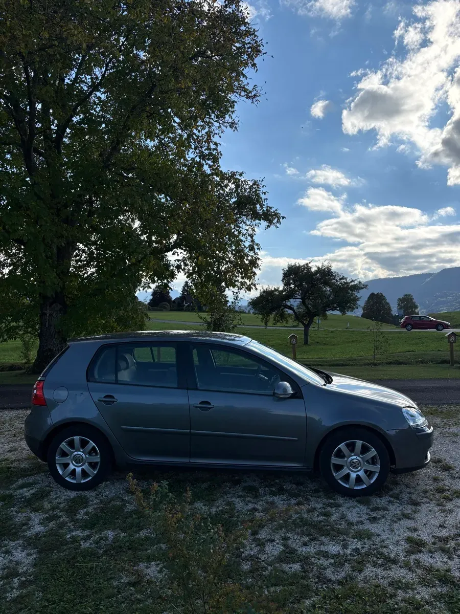 Volkswagen Golf 2005 photo 3