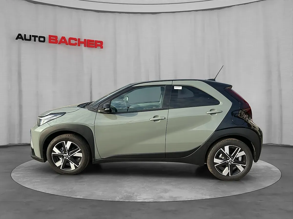 Toyota Aygo X 1.5 Hybrid photo 3