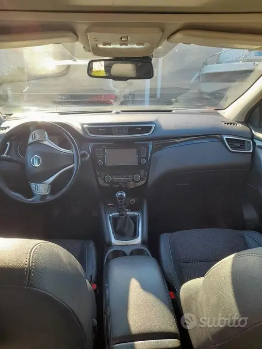 Nissan Qashqai 2014 photo 3
