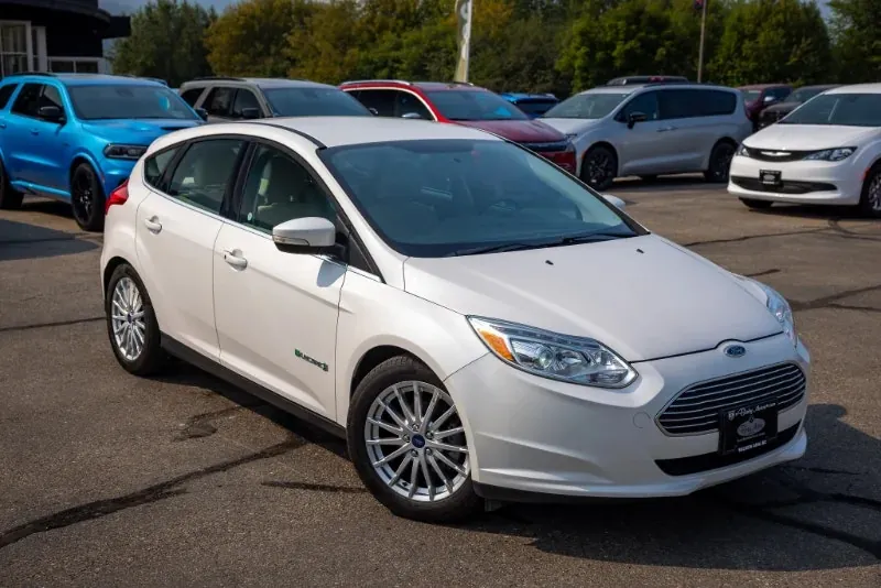 Ford Focus 2016 photo 2